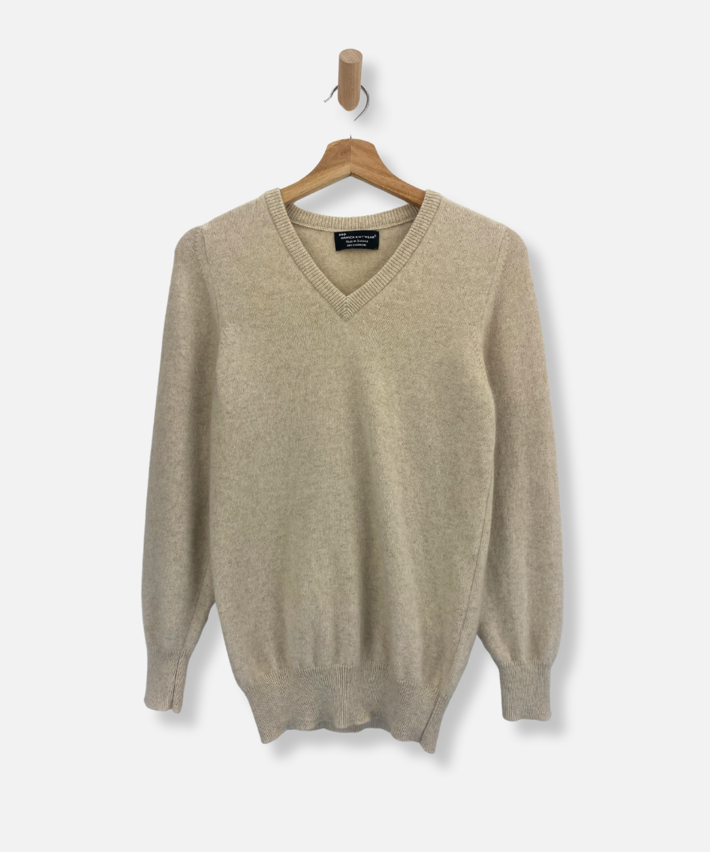 Secondhand cashmere jumper