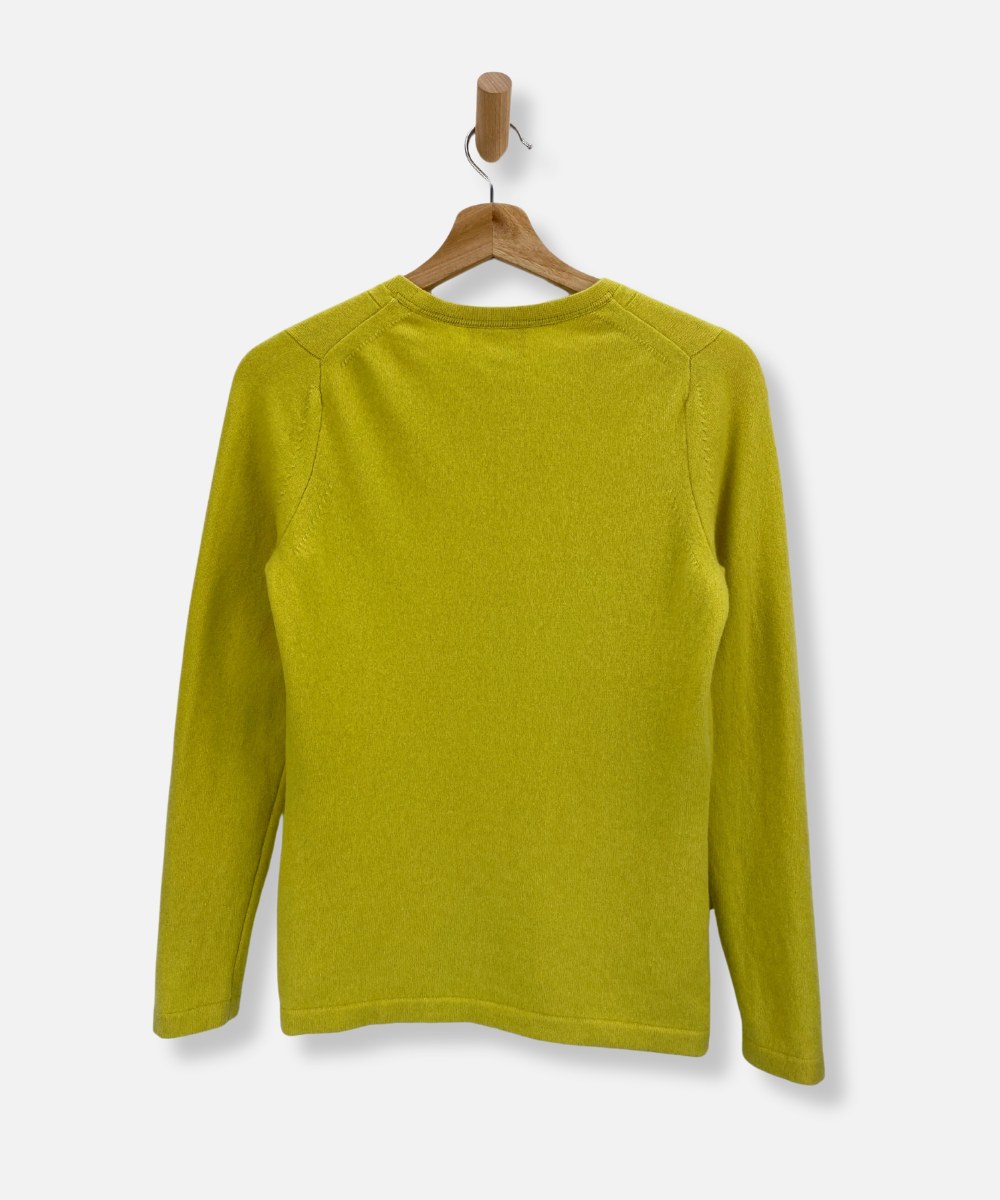 Secondhand cashmere jumper