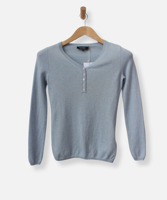 Secondhand cashmere jumper