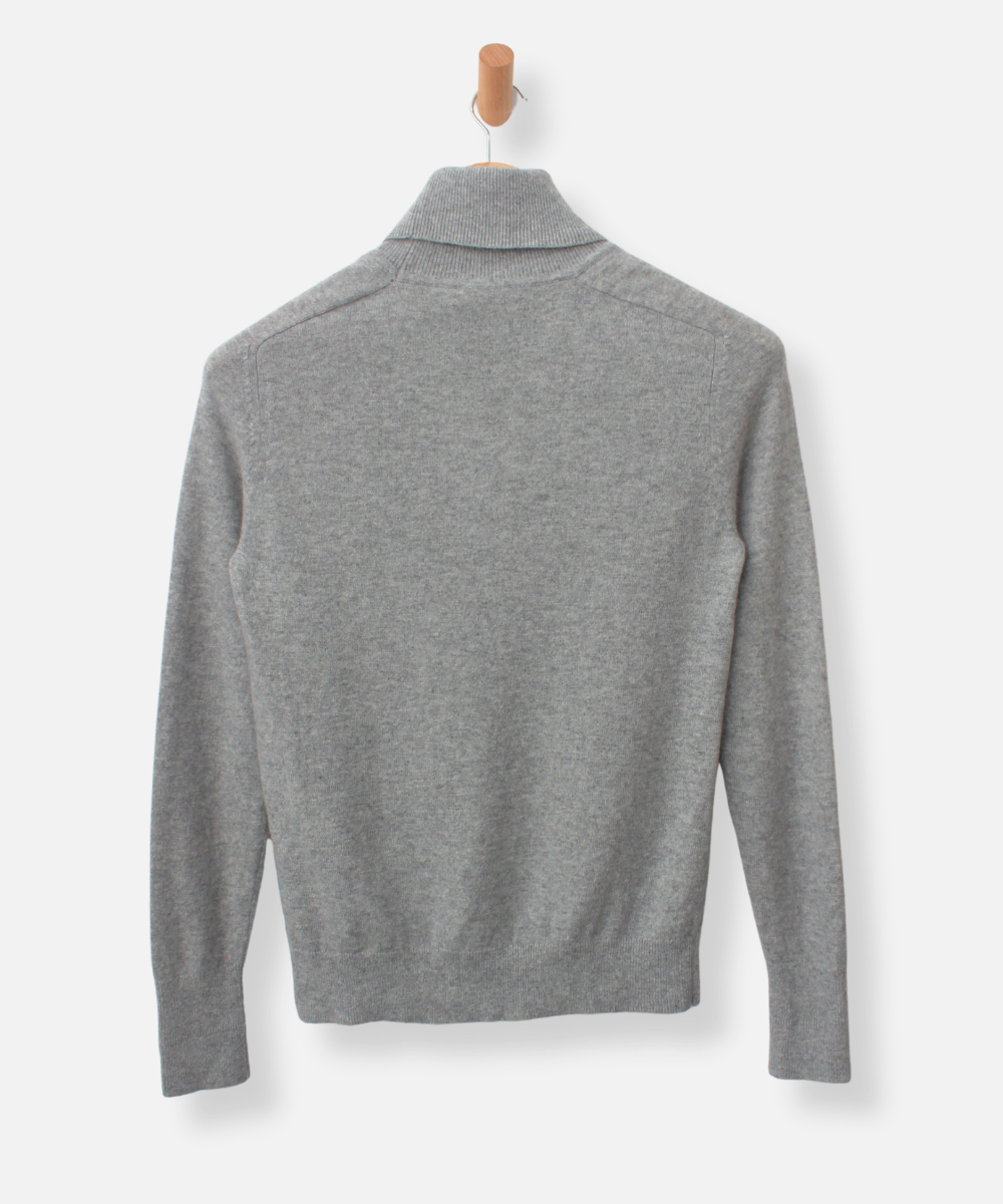 Secondhand cashmere jumper