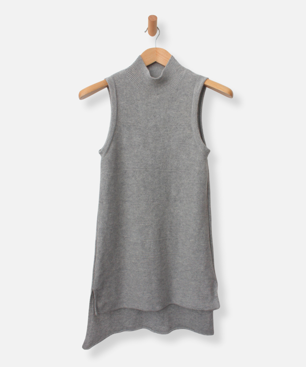 Secondhand cashmere vest