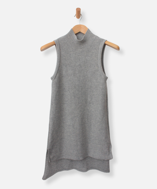 Secondhand cashmere vest