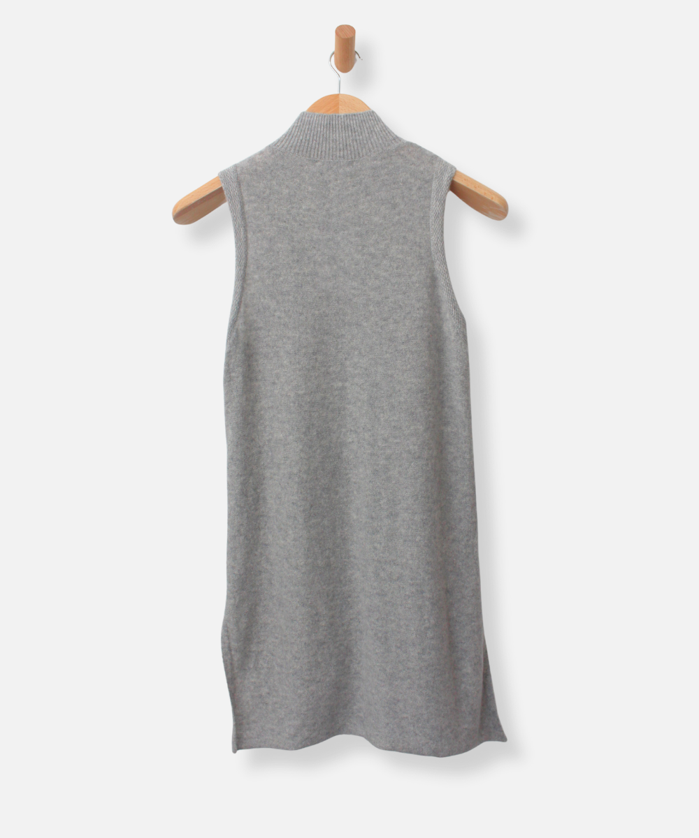 Secondhand cashmere vest