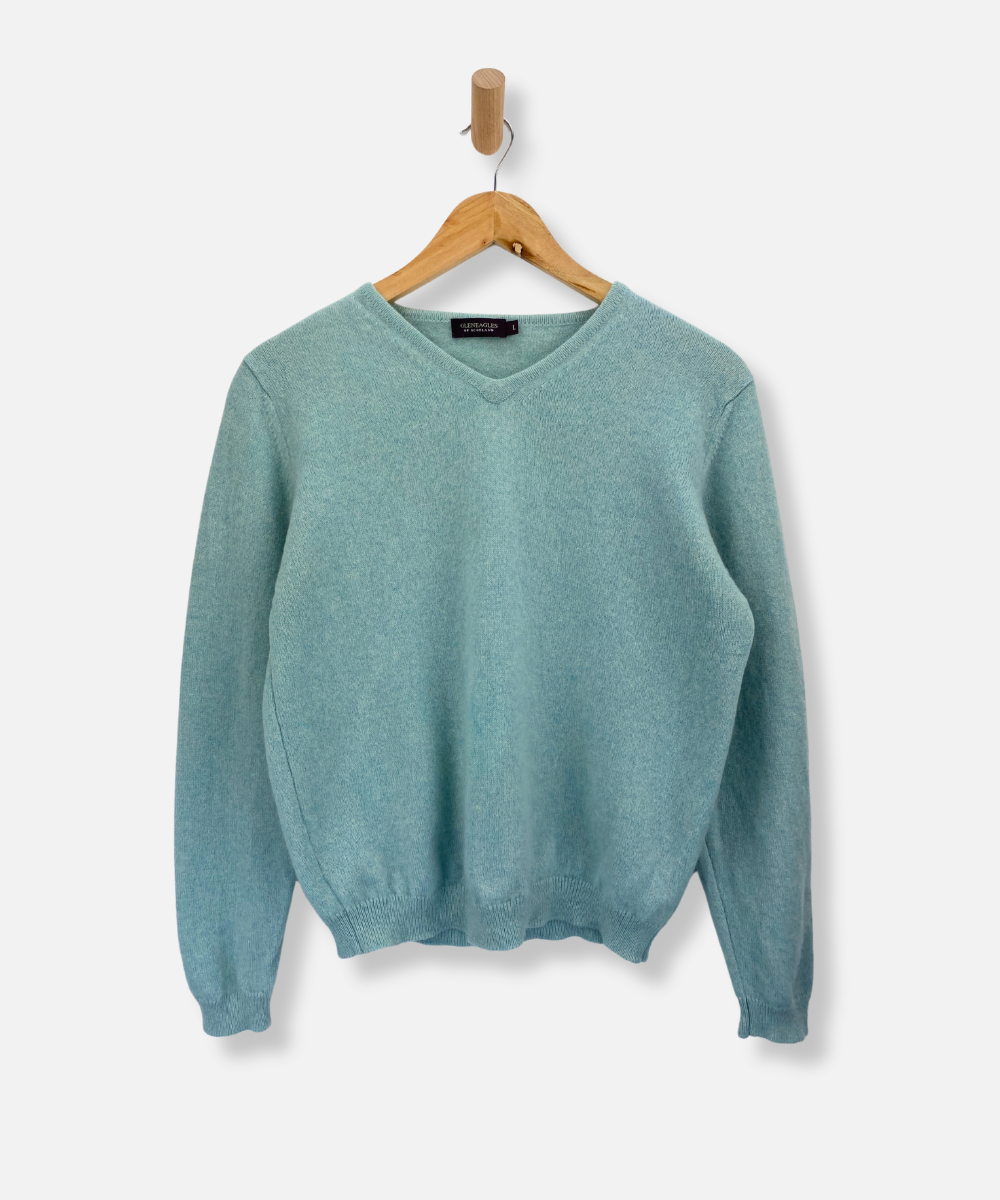 Secondhand cashmere jumper