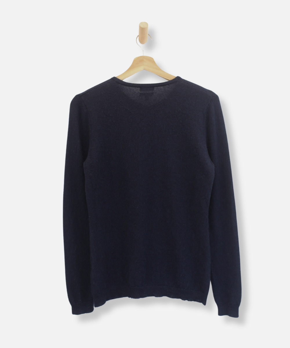 Secondhand cashmere jumper