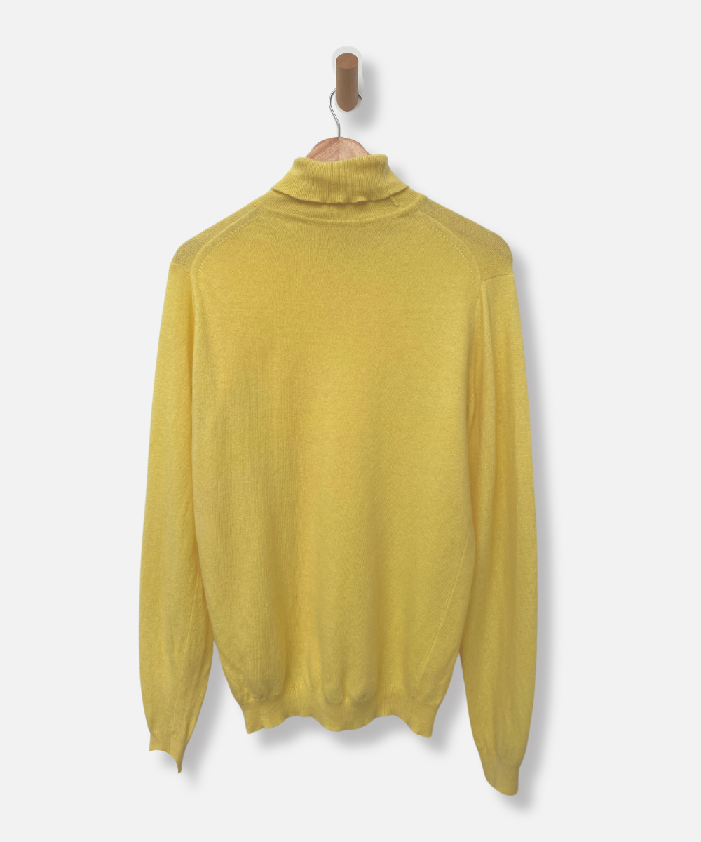 Secondhand cashmere jumper