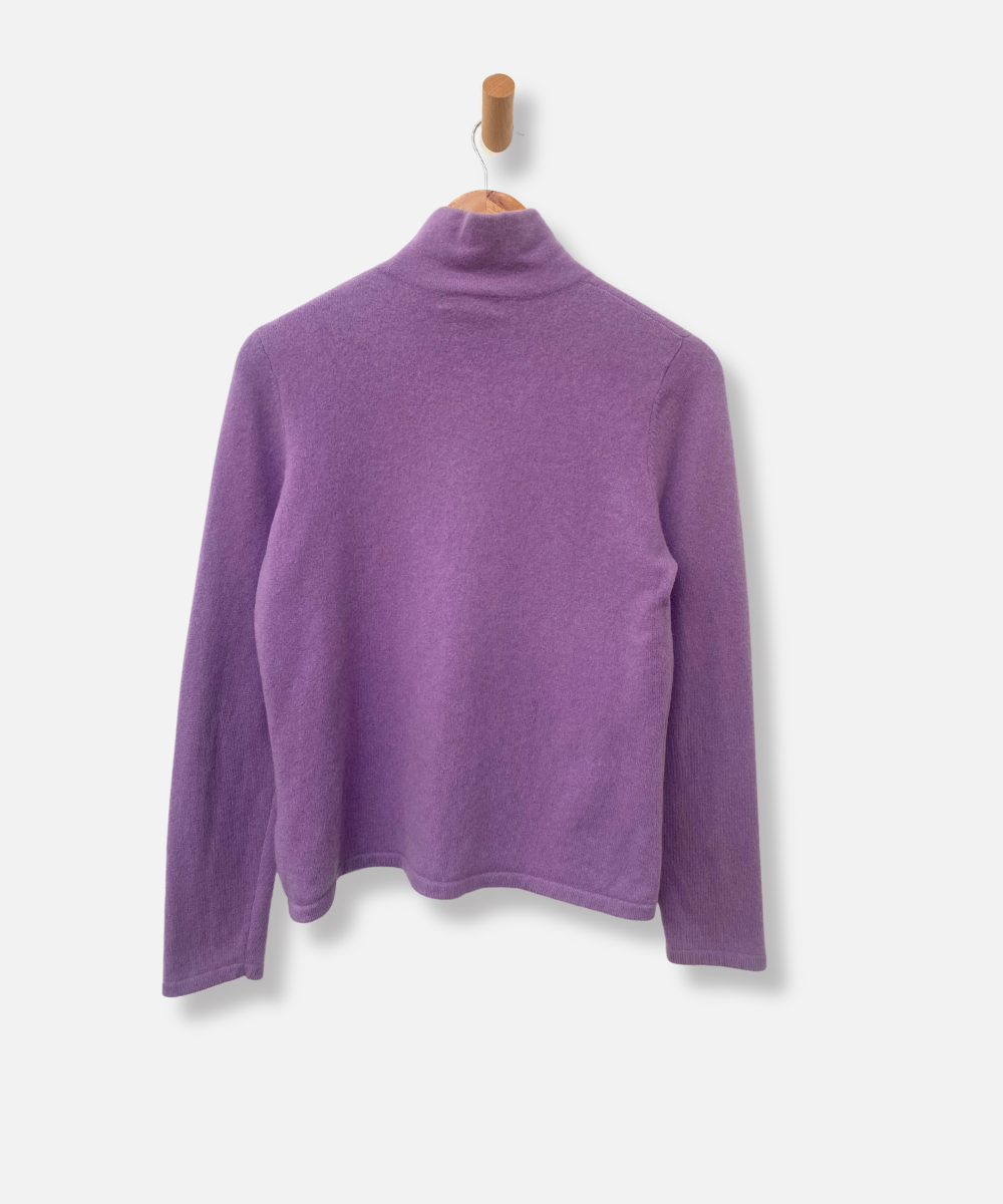 Secondhand cashmere jumper