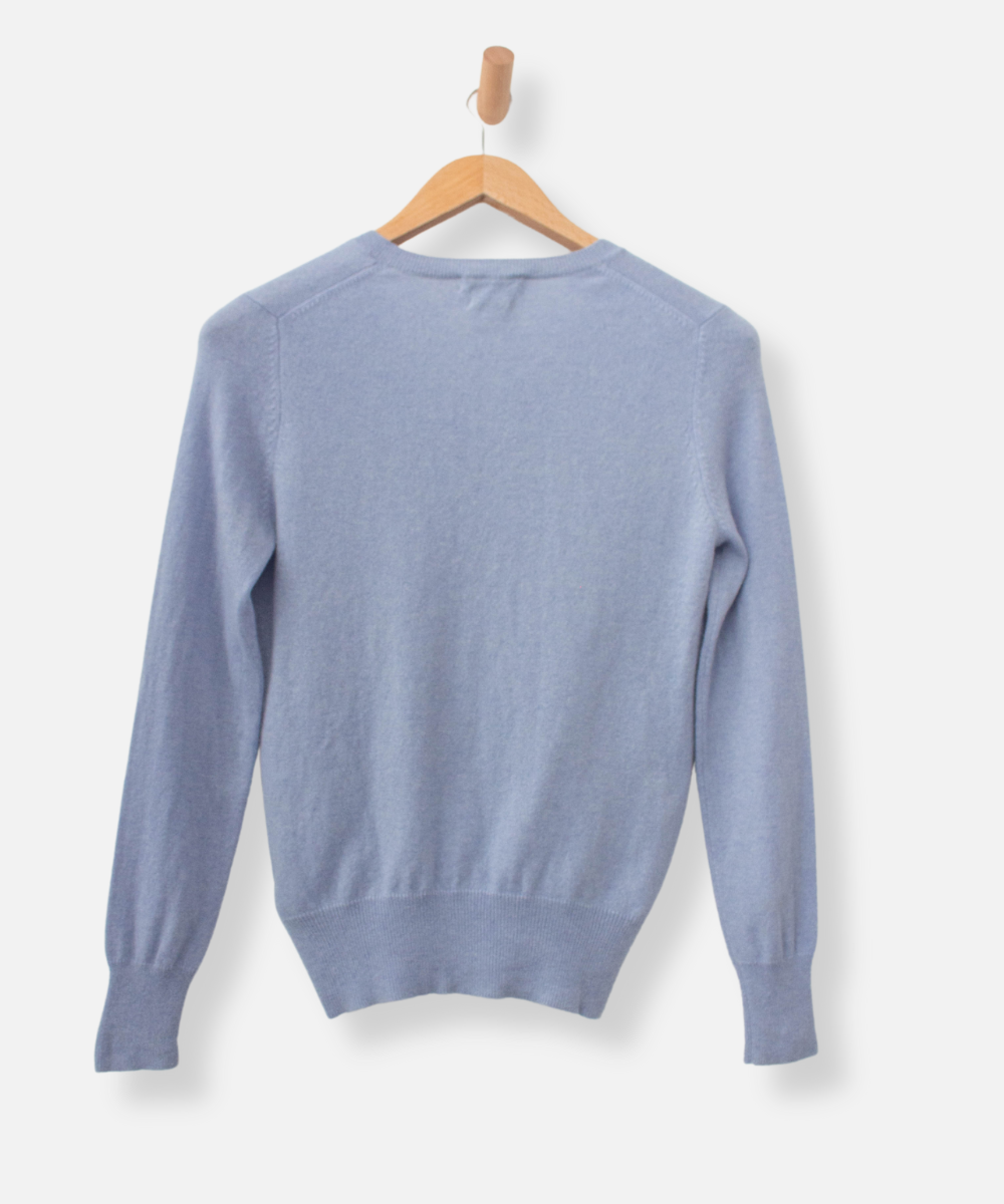 Secondhand cashmere jumper