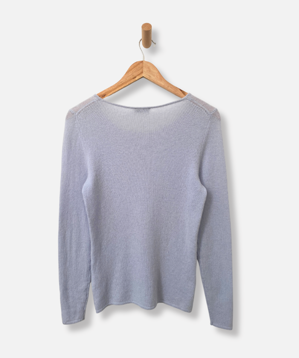 Secondhand cashmere jumper