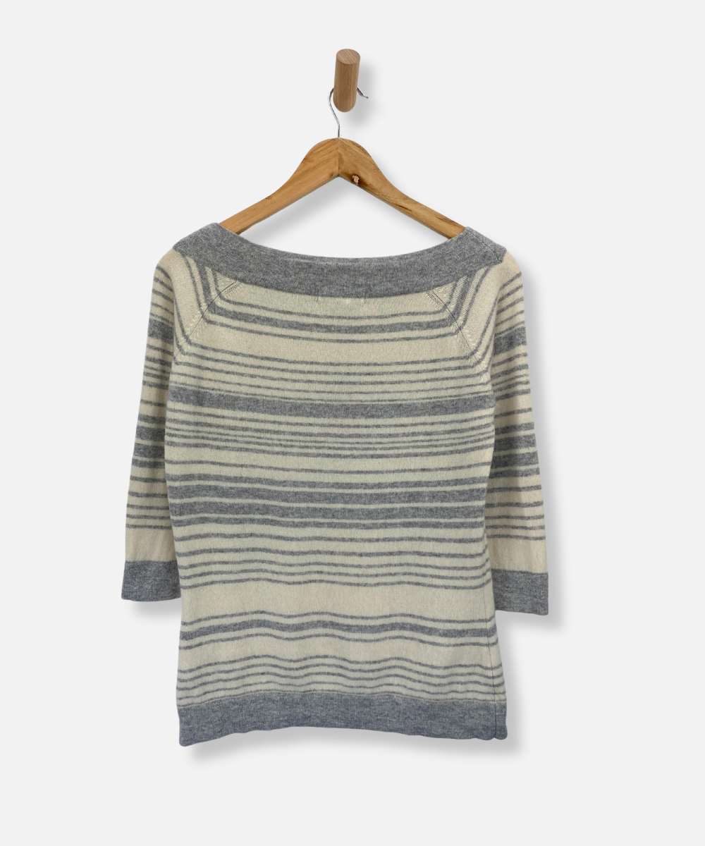 Secondhand cashmere jumper