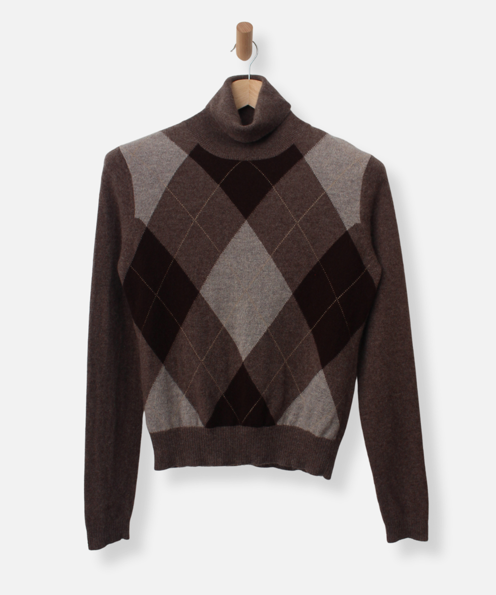 Secondhand cashmere jumper