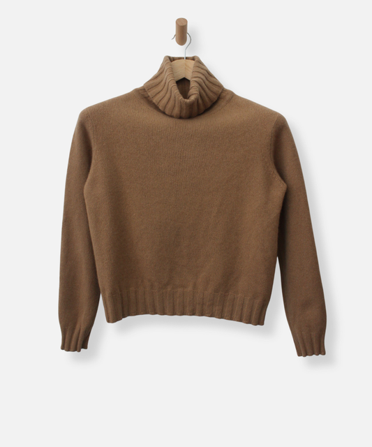 Secondhand cashmere jumper