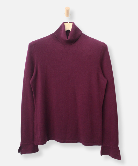 Secondhand cashmere jumper