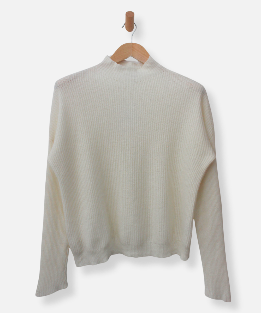 Secondhand cashmere jumper