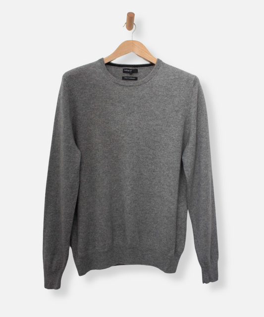 Secondhand cashmere jumper
