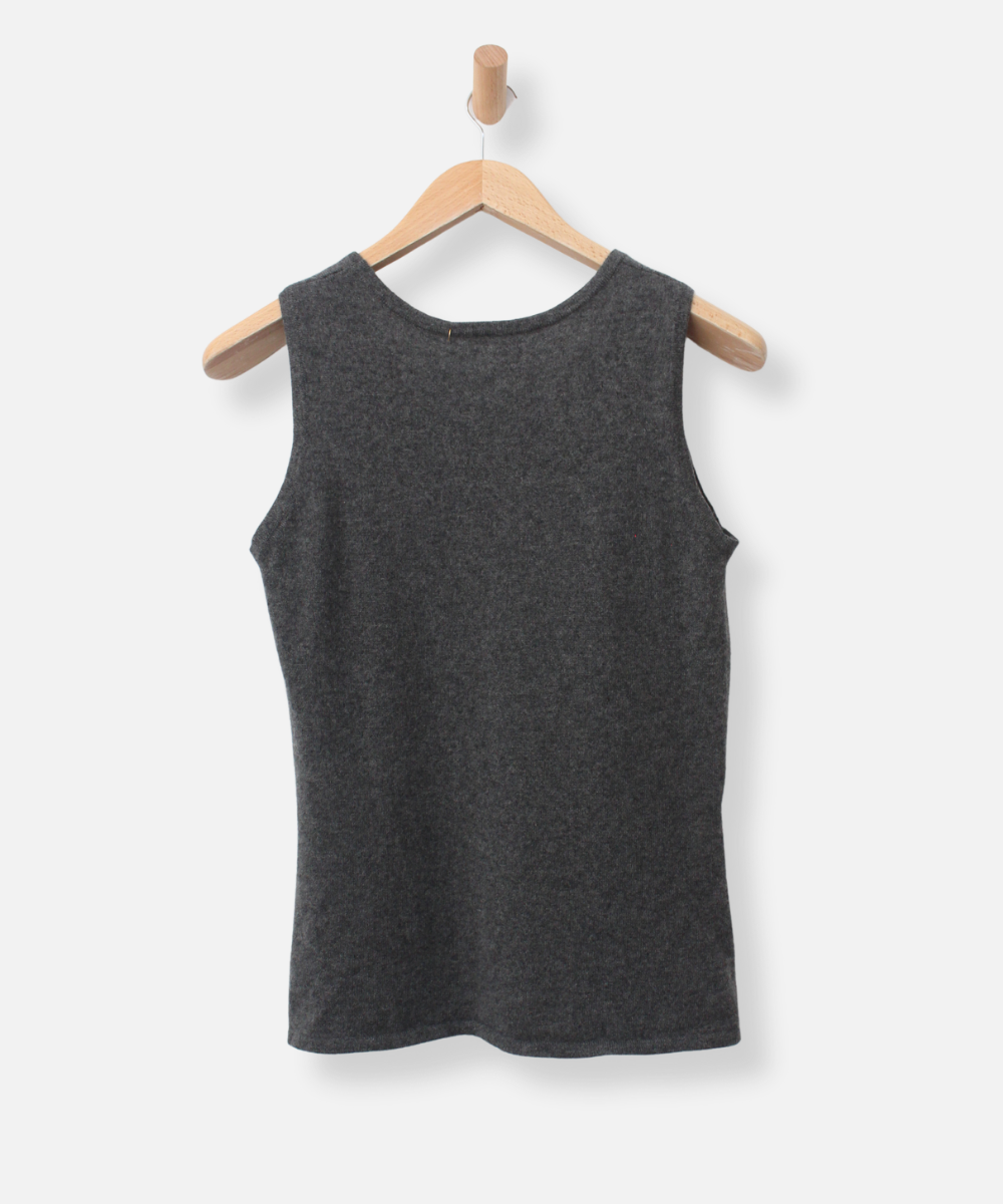 Secondhand cashmere vest