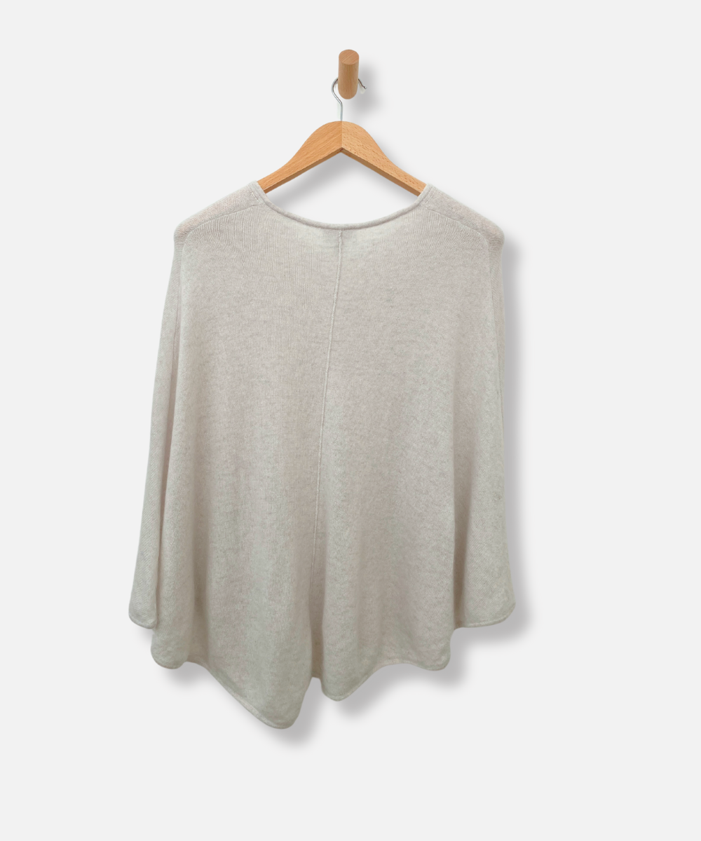 Secondhand cashmere cape