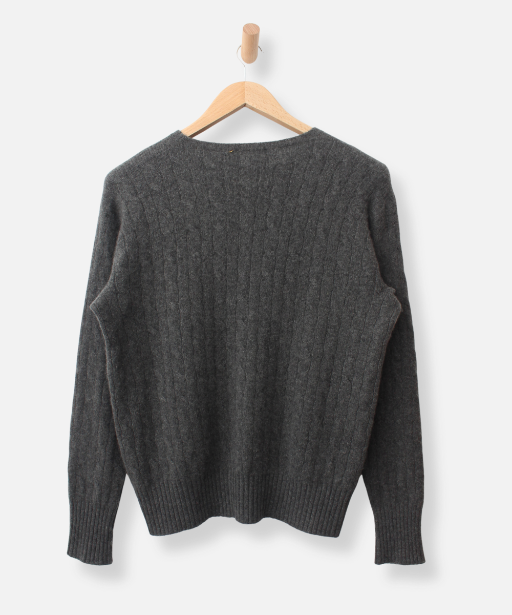 Secondhand cashmere jumper