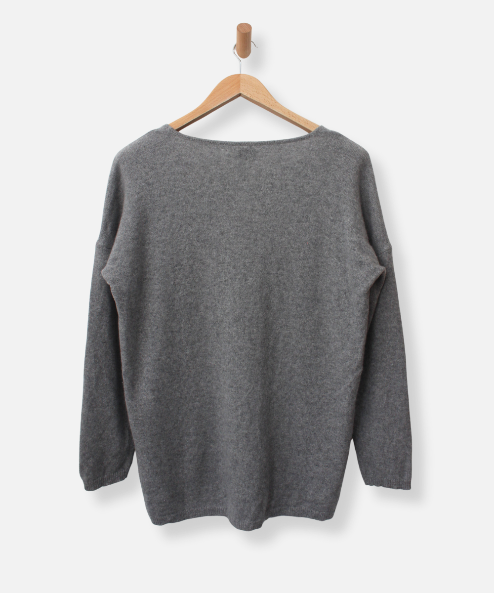 Secondhand cashmere jumper