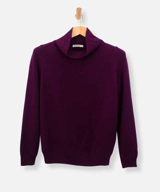 Secondhand cashmere jumper
