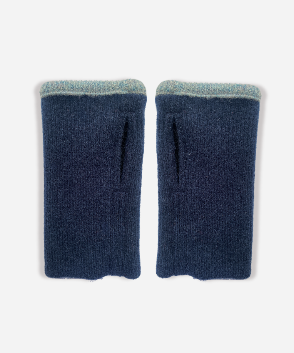 Reclaimed cashmere hand warmers