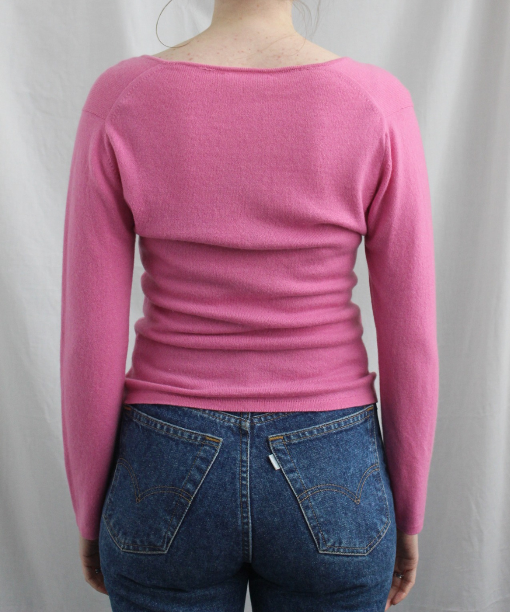 Secondhand cashmere jumper