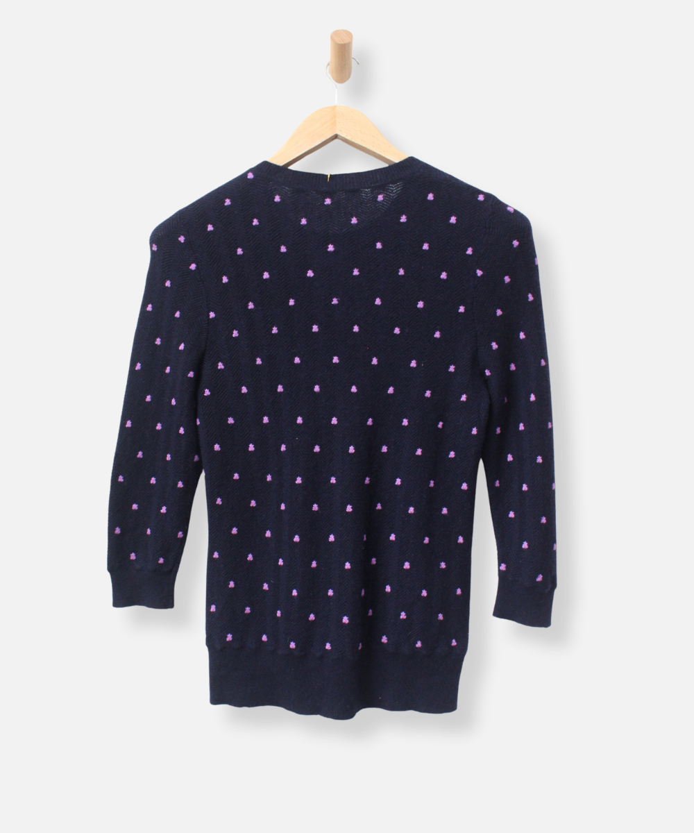 Secondhand cashmere jumper