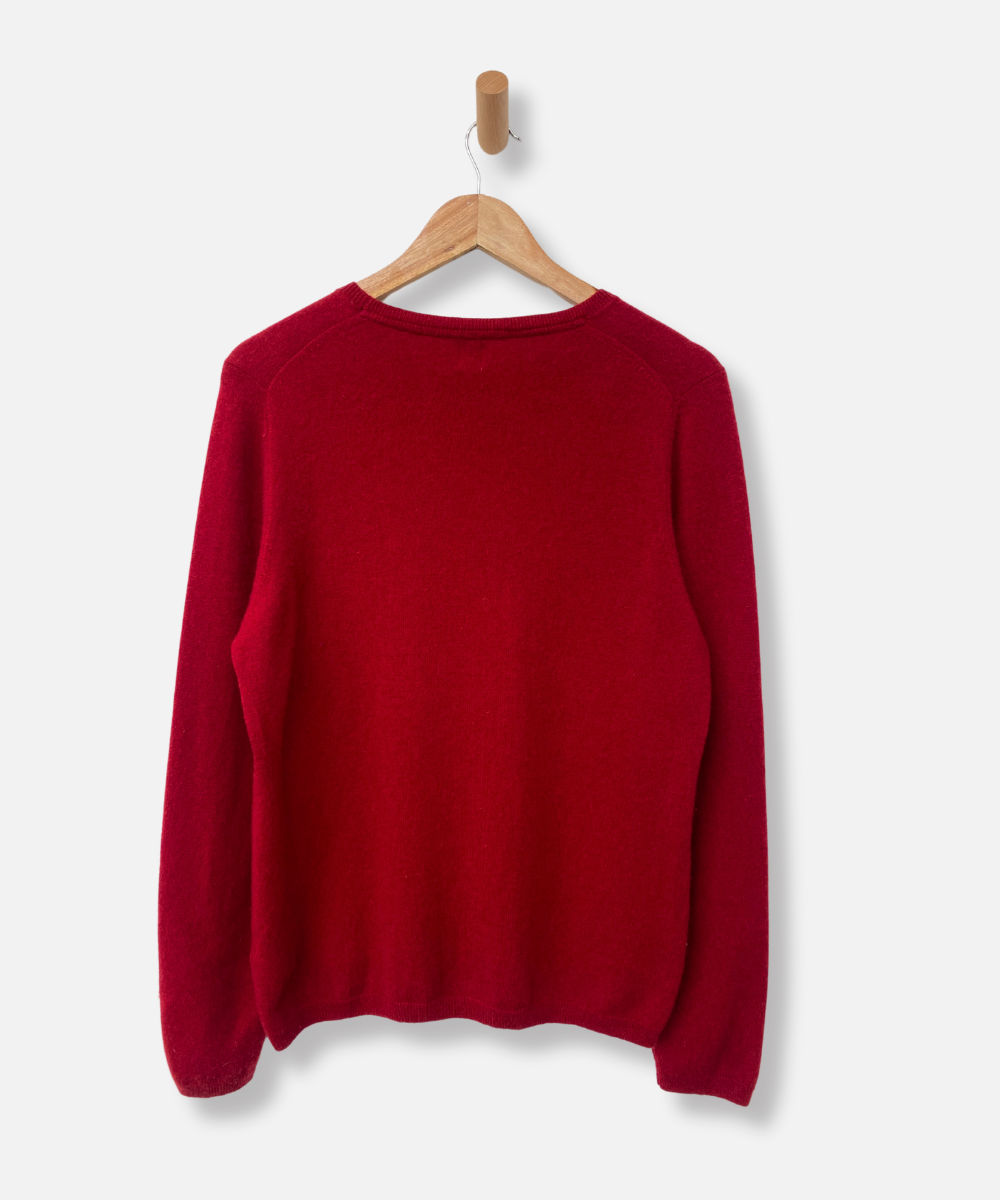 Secondhand cashmere jumper