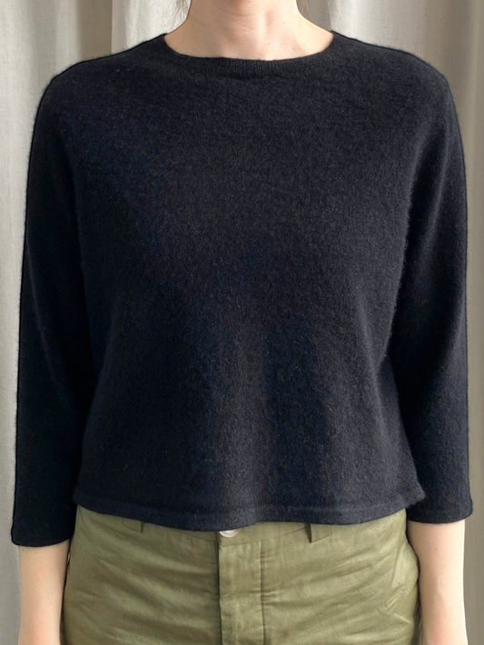 Secondhand cashmere jumper