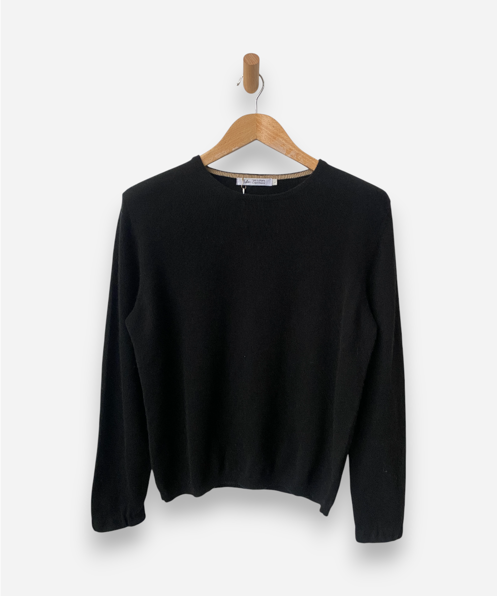 Secondhand cashmere jumper