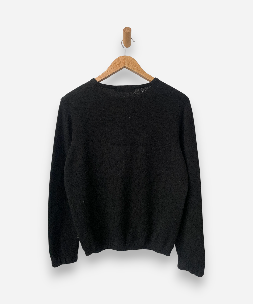 Secondhand cashmere jumper