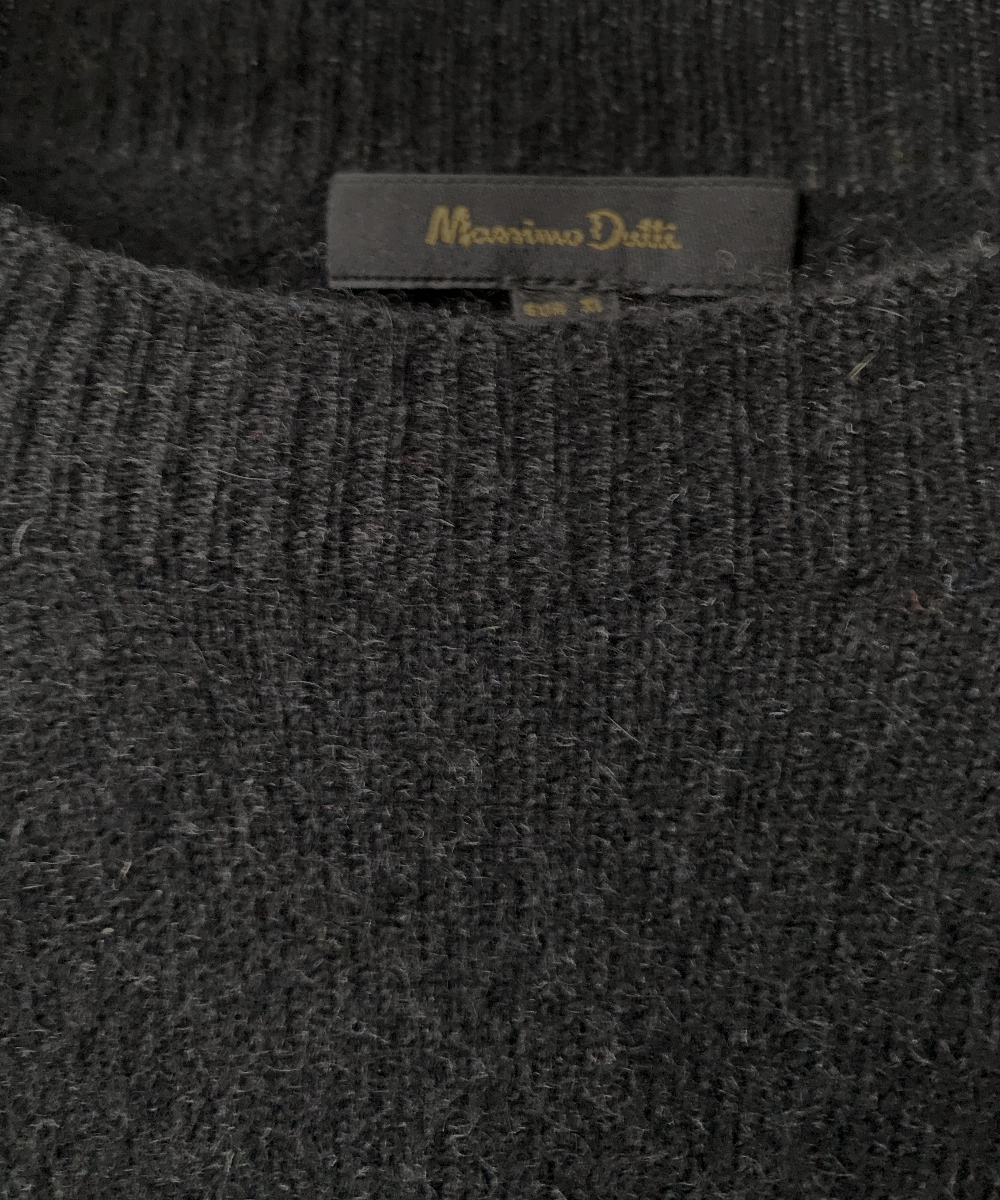 Secondhand cashmere jumper