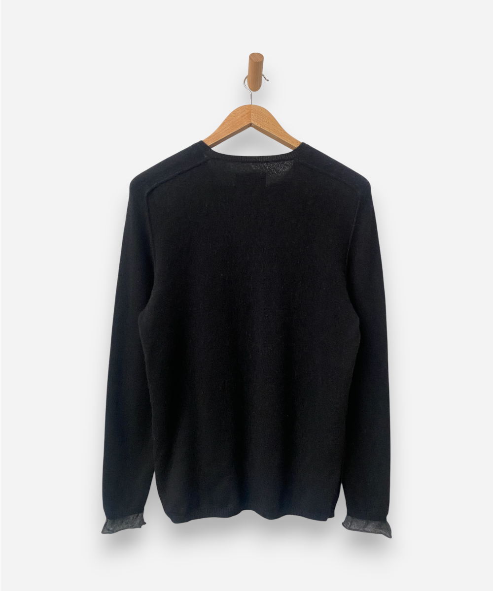 Secondhand cashmere jumper