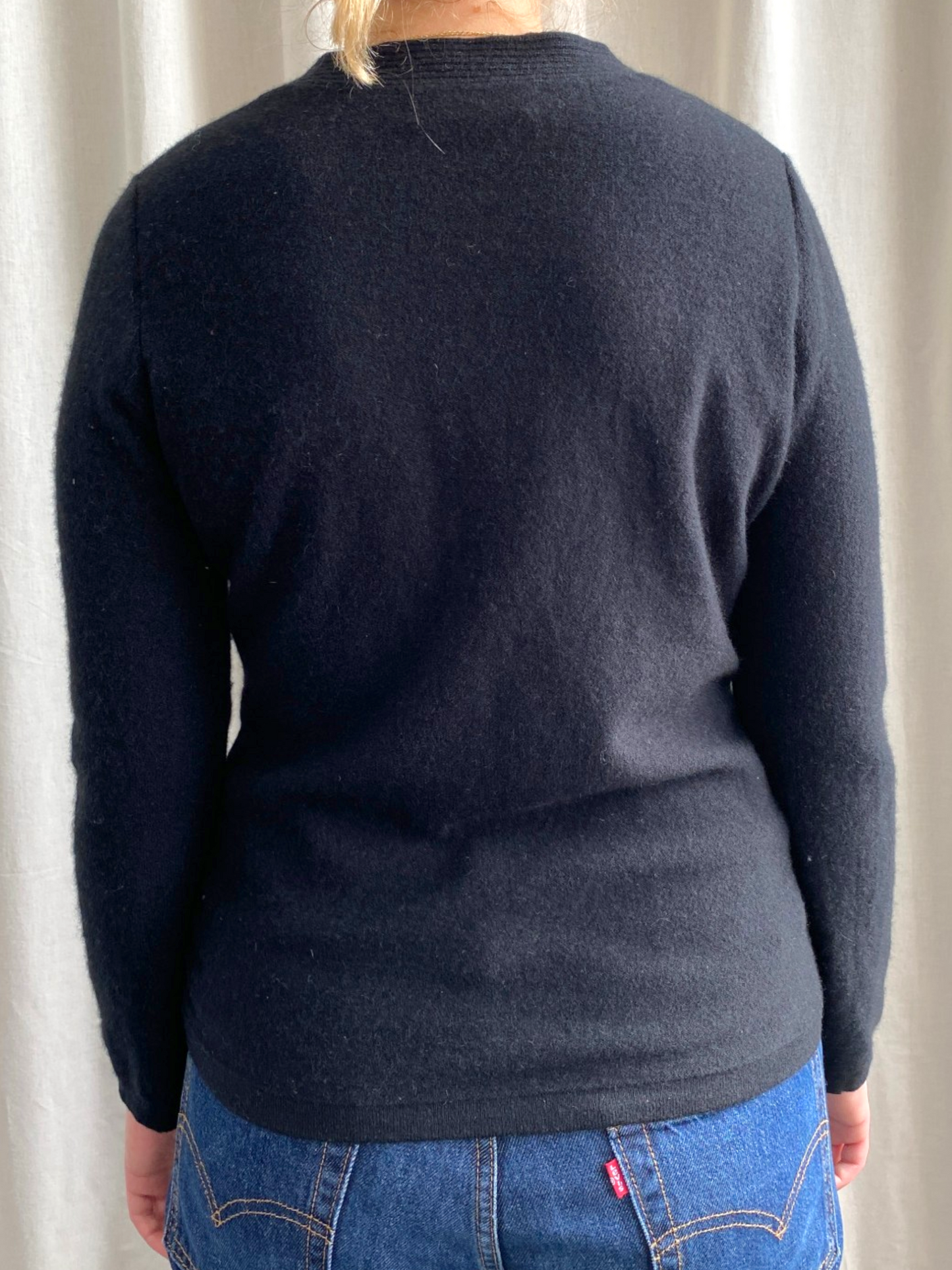 Secondhand cashmere jumper