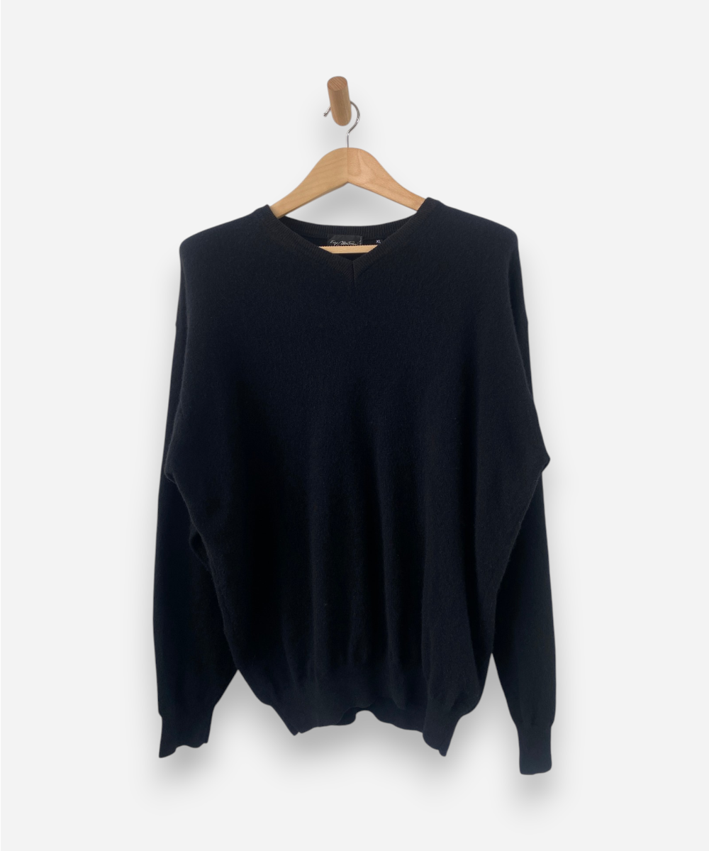 Black Cashmere V Neck Jumper by Enzo Mantovani