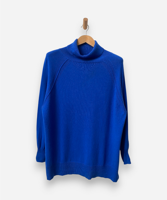 Secondhand cashmere jumper
