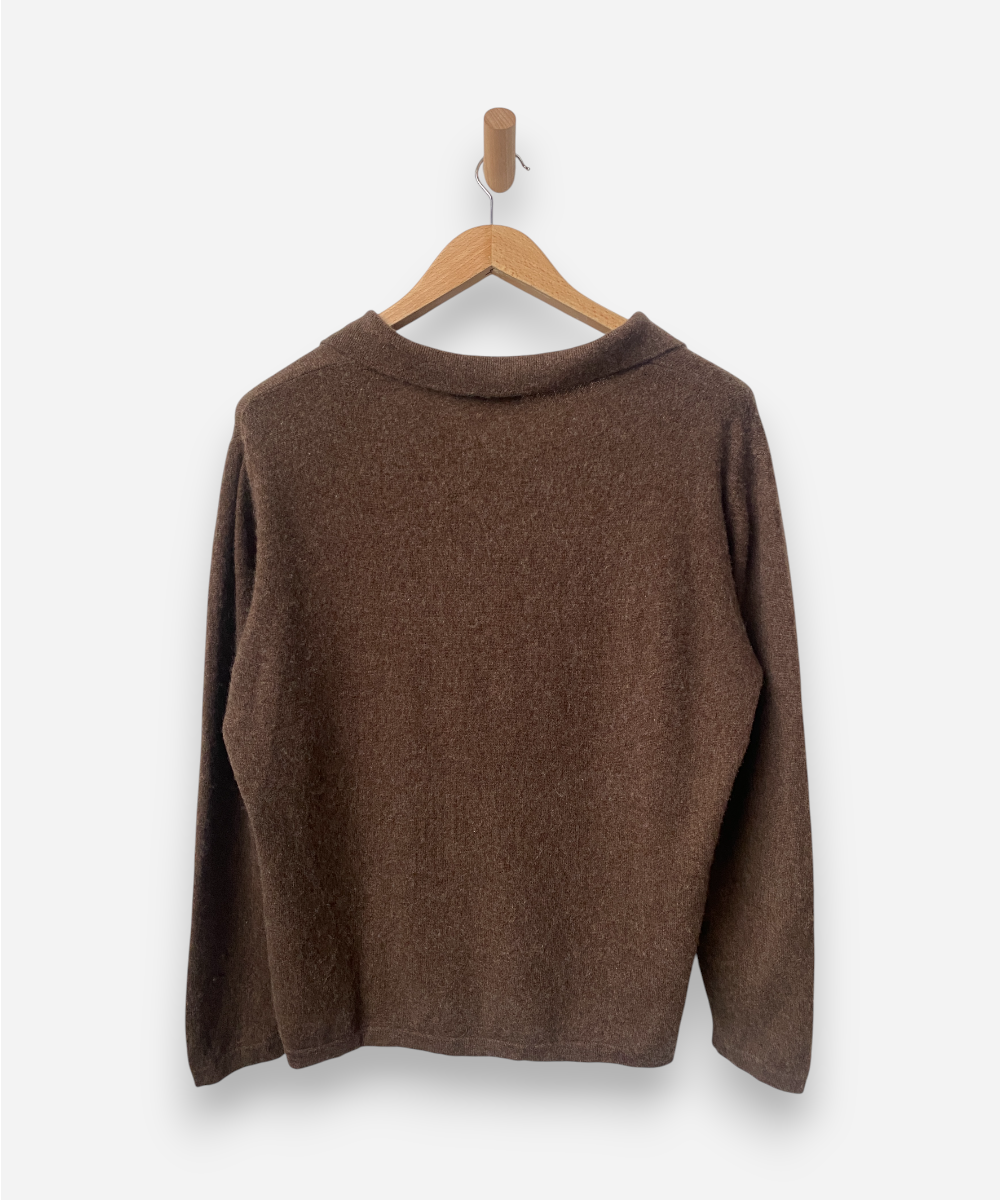 Secondhand cashmere jumper