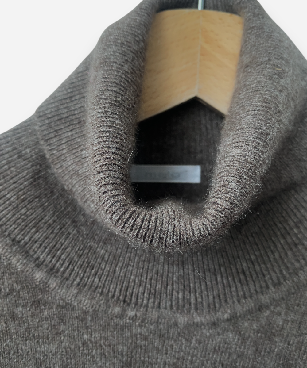 Secondhand cashmere tunic