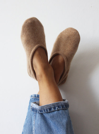 Reclaimed cashmere slippers