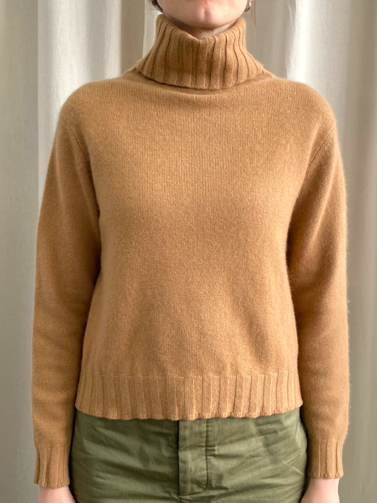Secondhand cashmere jumper