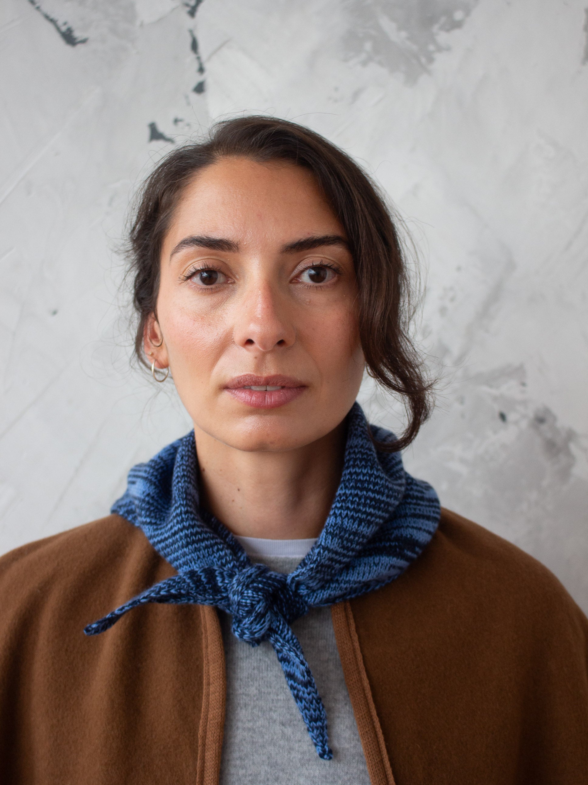 Re-knitted pure cashmere neckerchief