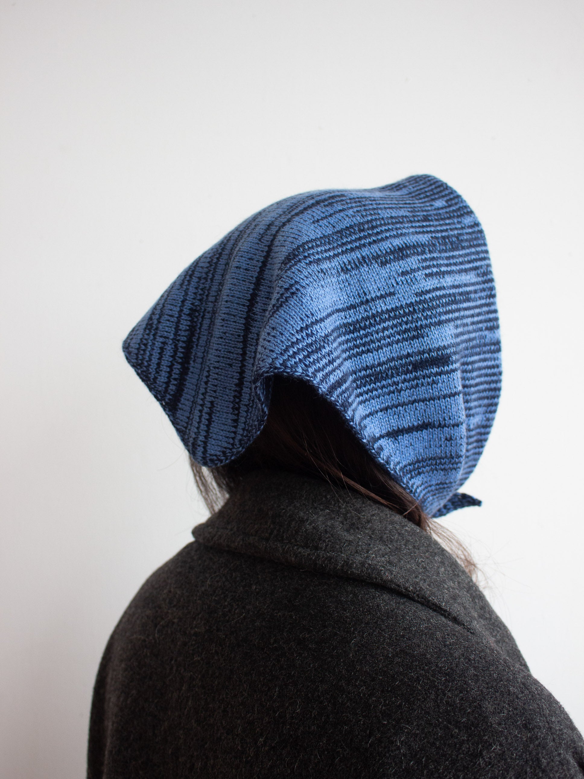 Re-knitted pure cashmere neckerchief