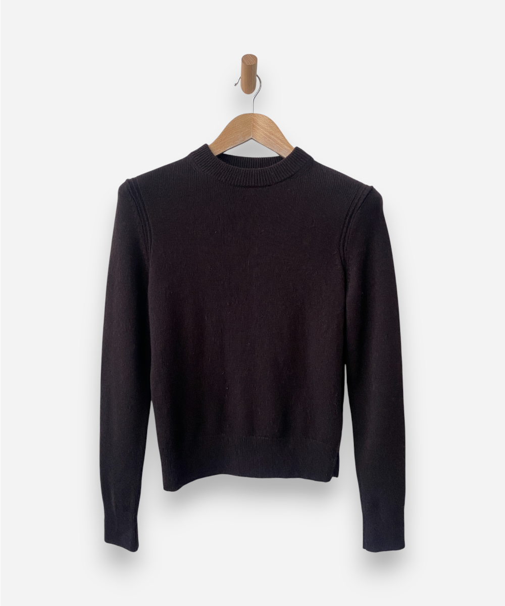 Secondhand cashmere jumper