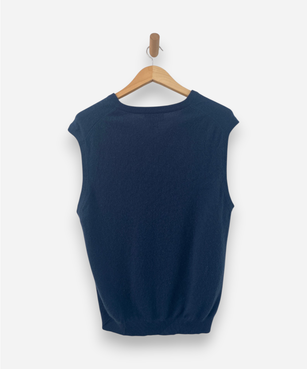 Secondhand cashmere vest