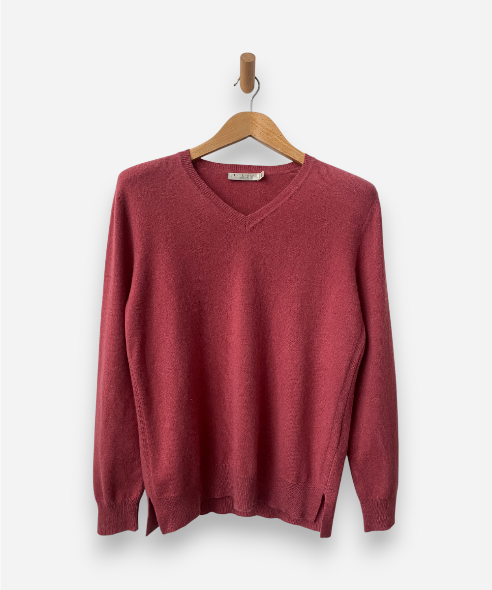 Secondhand cashmere jumper