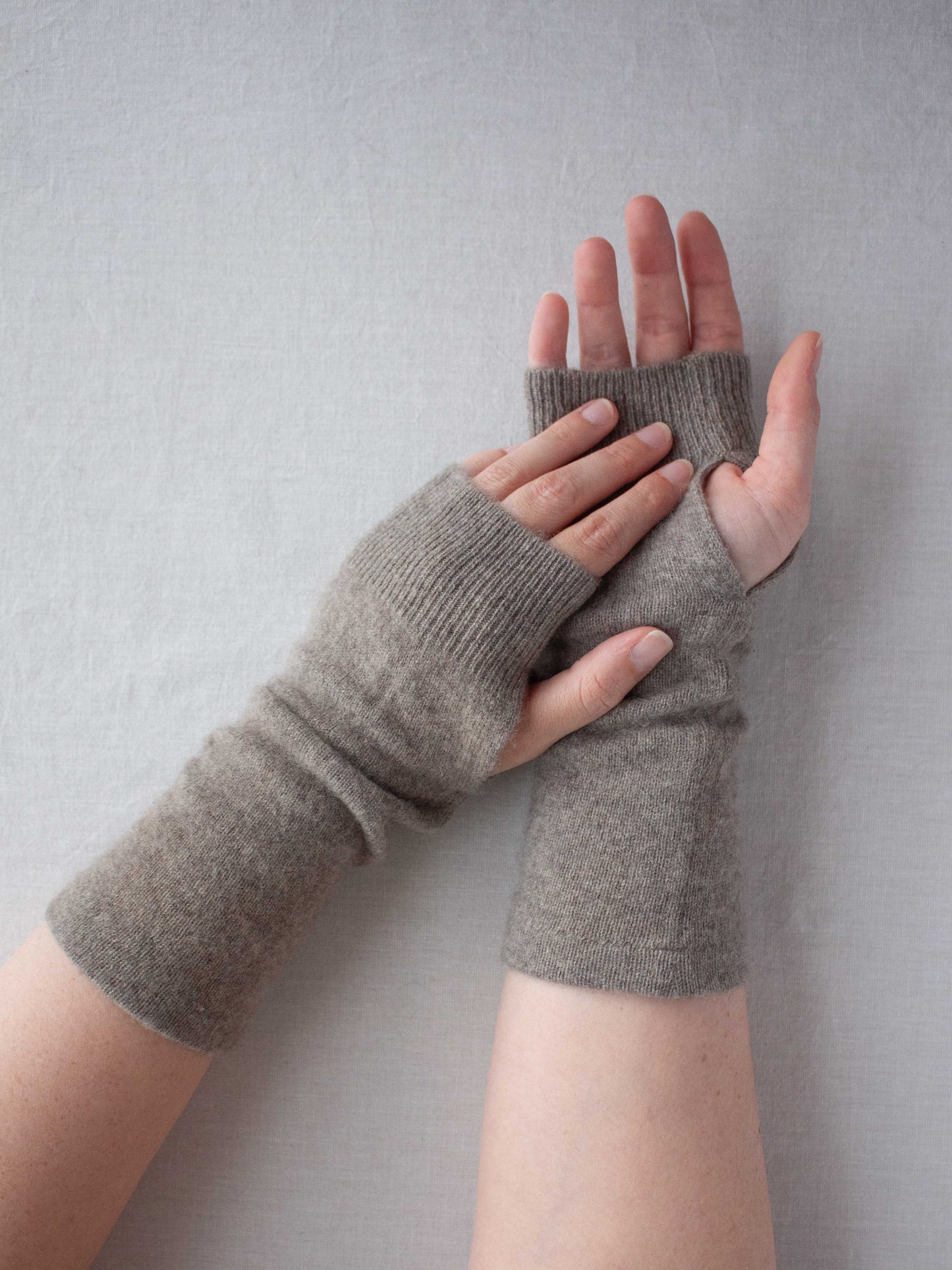 Recycled cashmere hand warmers