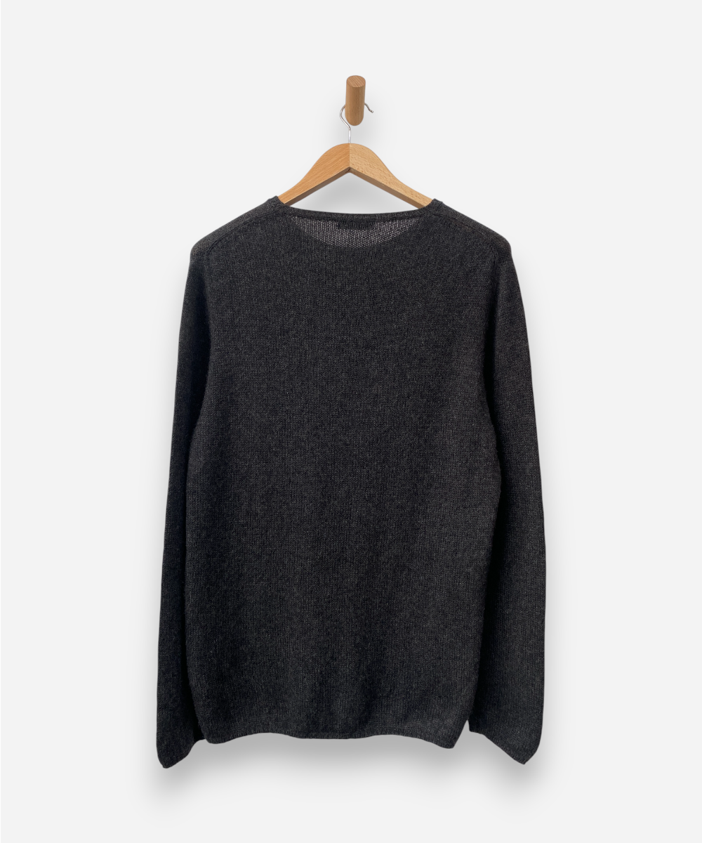 Secondhand cashmere jumper