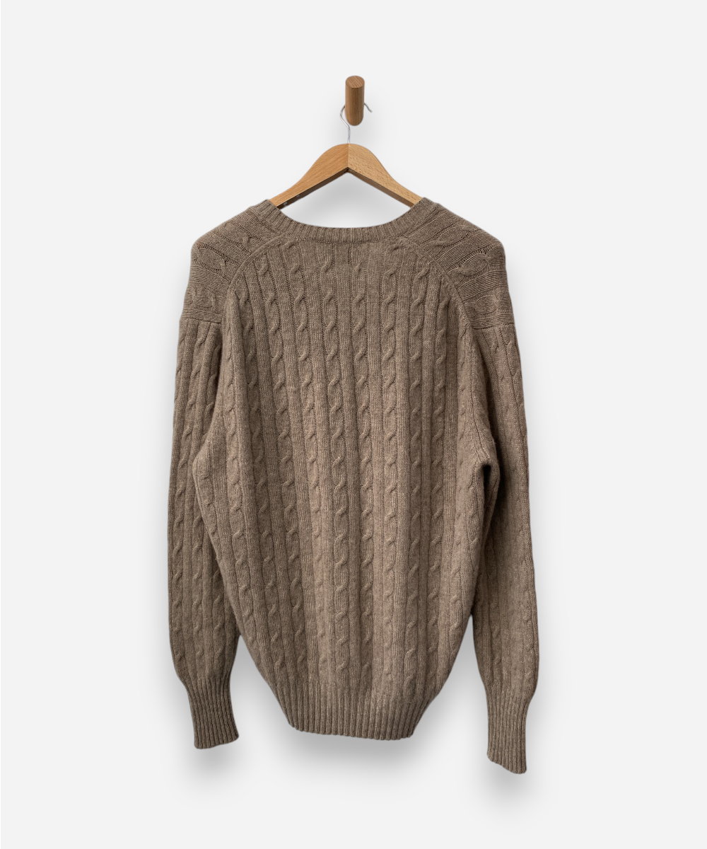 Secondhand cashmere jumper