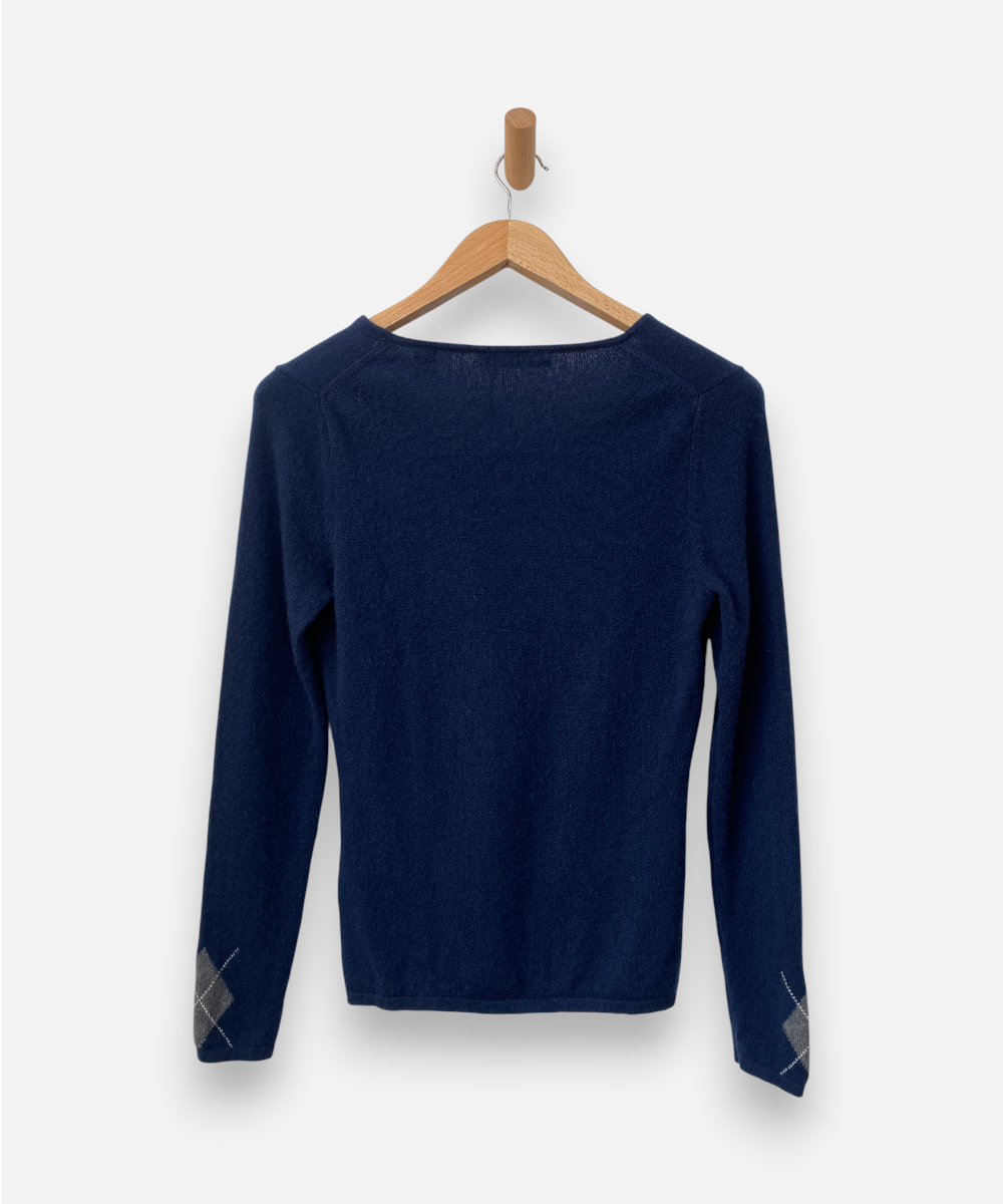 Secondhand cashmere jumper