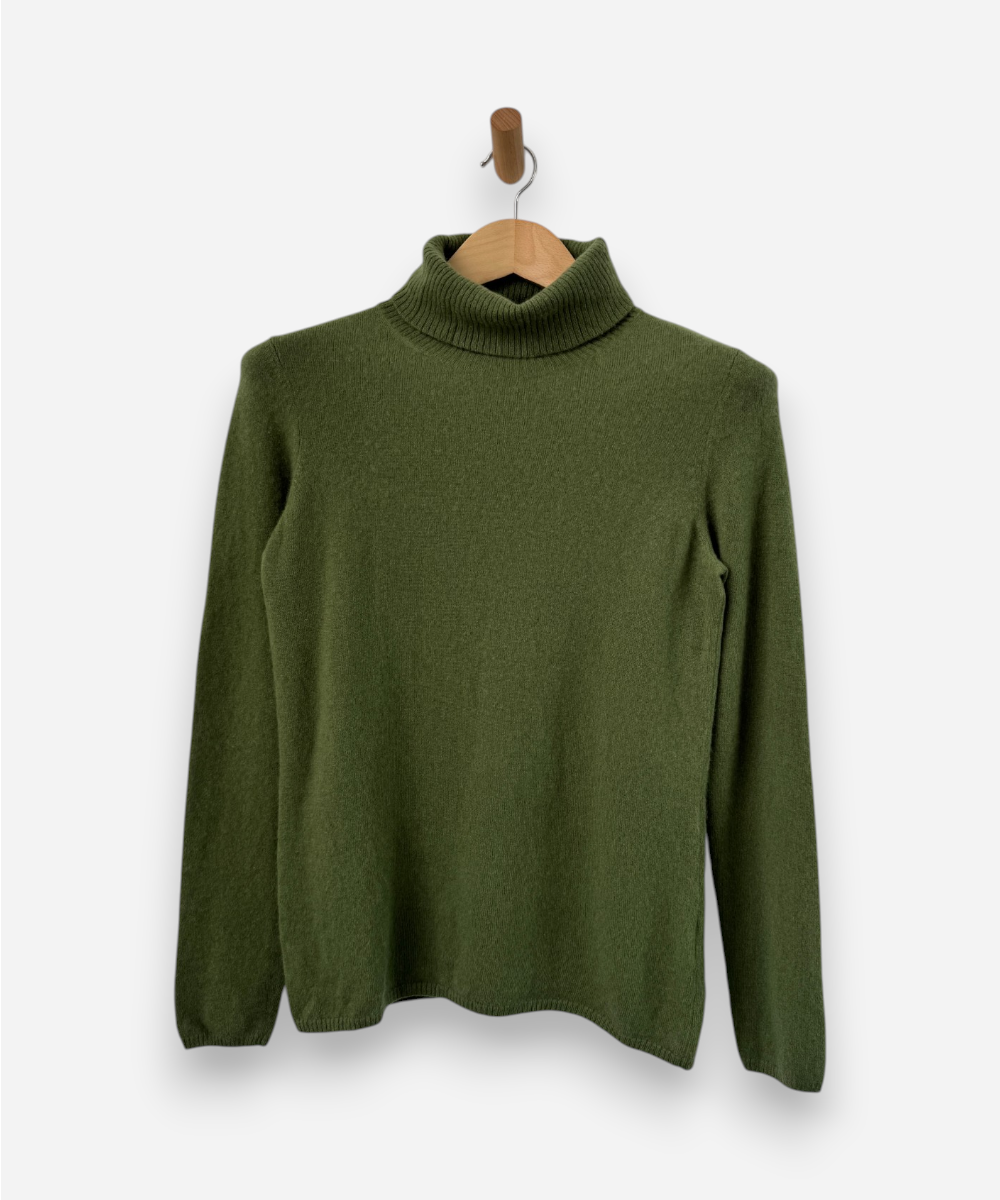Green Cashmere Roll Neck Jumper